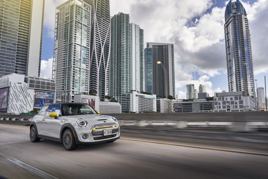  Mini Cooper SE (F56) 2020 года  (NA) (фото 122 из 342)